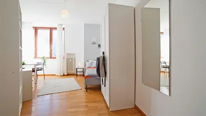 Room for rent in Lecco, Lombardia