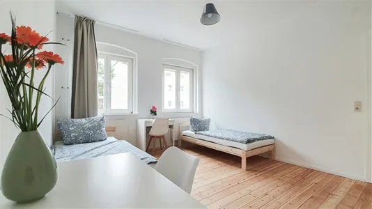 Rooms in Berlin Pankow - photo 4