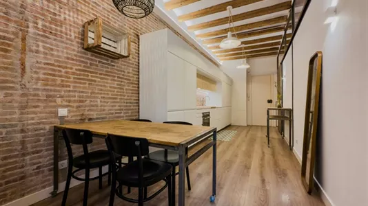 Apartments in Barcelona Ciutat Vella - photo 9
