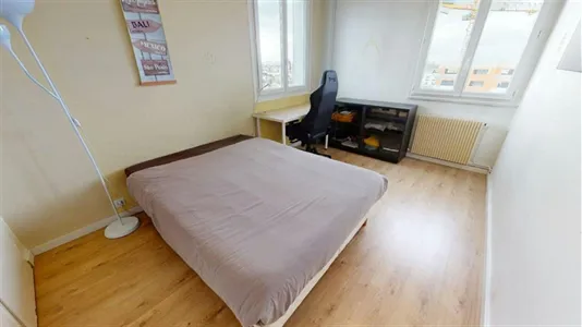 Rooms in Toulouse - photo 1