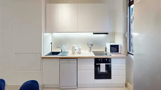 Rooms in Paris 15ème arrondissement - photo 9