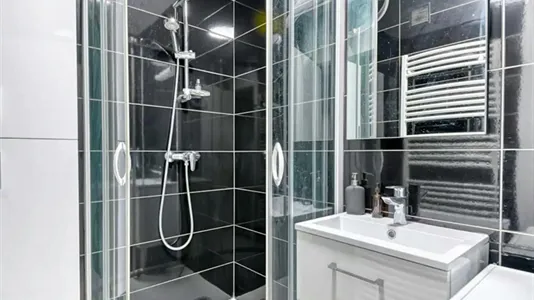 Rooms in Lyon - photo 10