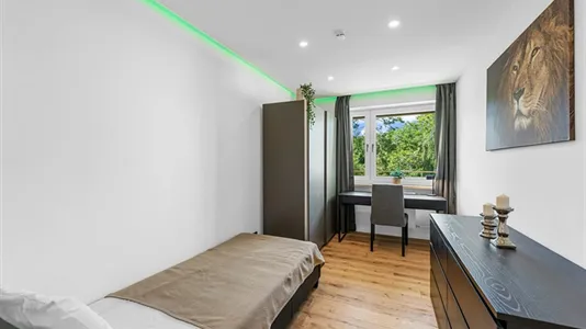 Rooms in Location is not specified - photo 1