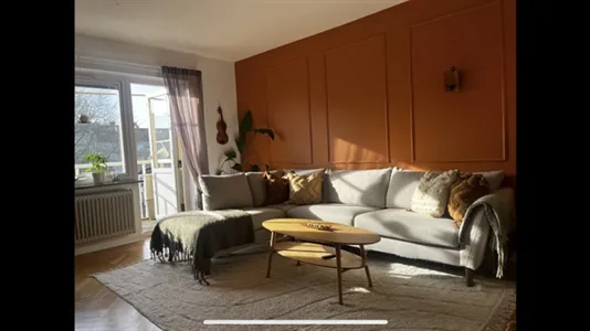 Apartments in Vänersborg - photo 1