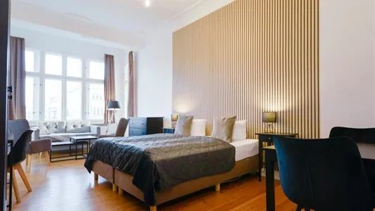 Apartments in Berlin Pankow - photo 2