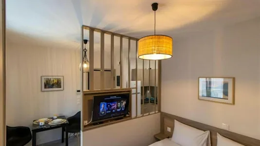 Apartments in Location is not specified - photo 5