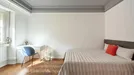 Room for rent, Lisbon (region), &lt;span class=&quot;blurred street&quot; onclick=&quot;ProcessAdRequest(7744187)&quot;&gt;&lt;span class=&quot;hint&quot;&gt;See streetname&lt;/span&gt;[xxxxxxxxxxxxx]&lt;/span&gt;