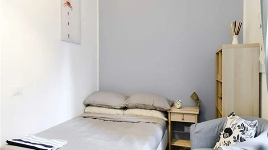 Rooms in Milano Zona 6 - Barona, Lorenteggio - photo 2