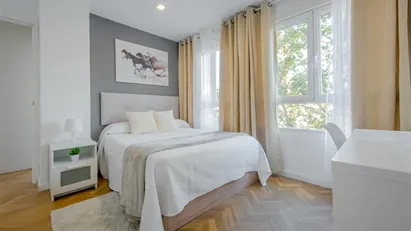 Room for rent in Madrid Chamartín, Madrid