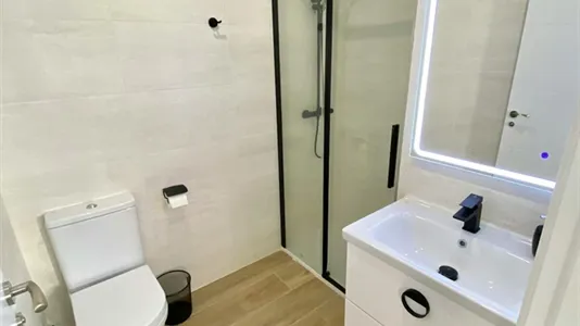 Apartments in Madrid Chamberí - photo 8