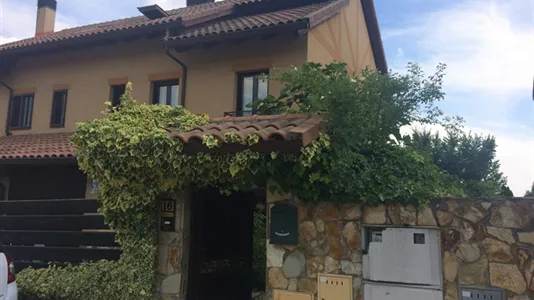 Rooms in Collado Mediano - photo 8