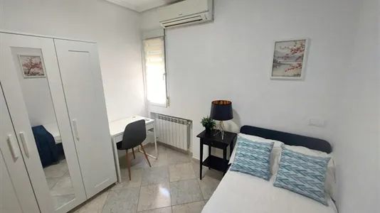 Rooms in Madrid Puente de Vallecas - photo 1