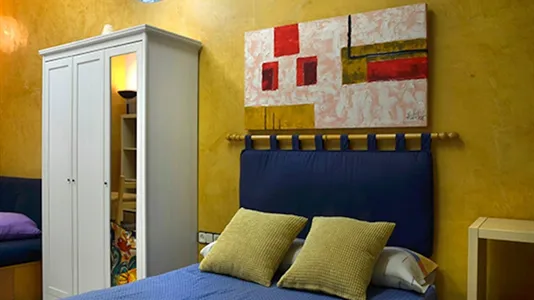 Apartments in Barcelona Ciutat Vella - photo 10