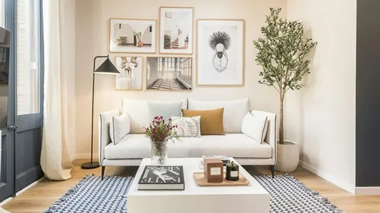 Apartments in Barcelona Eixample - photo 5