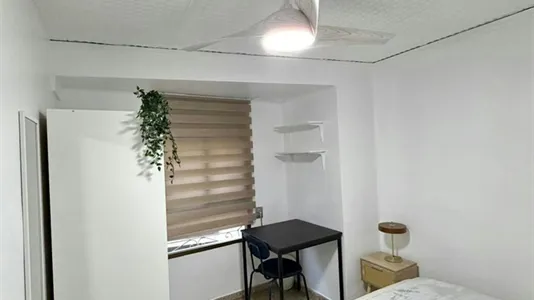 Rooms in Mislata - photo 4