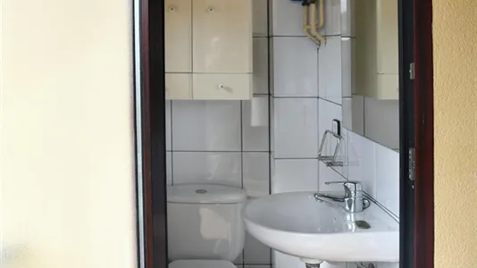 Rooms in Barcelona Ciutat Vella - photo 9