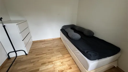 Rooms in Stockholm South - photo 1