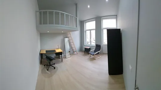 Rooms in Brussels Schaarbeek - photo 2
