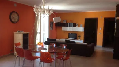 Apartment for rent in Isolabella, Piemonte