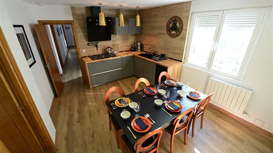 Rooms in Bilbao - photo 5