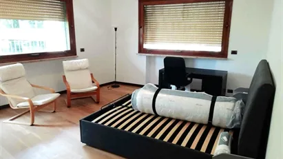 Room for rent in Roma Municipio II – Parioli/Nomentano, Rome