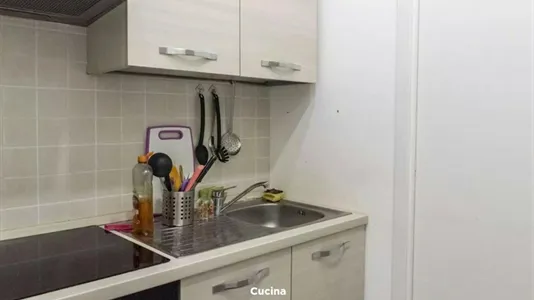 Rooms in Roma Municipio II – Parioli/Nomentano - photo 7