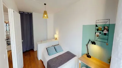 Room for rent in Paris 15ème arrondissement, Paris