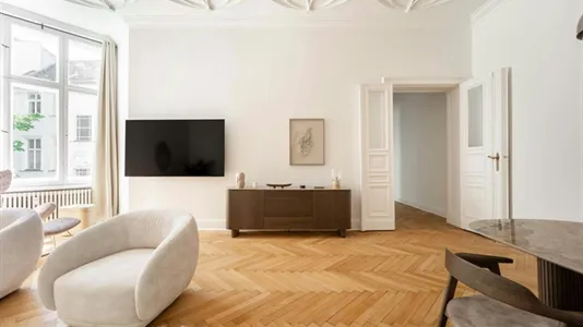 Apartments in Location is not specified - photo 10