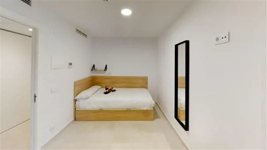 Rooms in Cartagena - photo 3