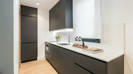 Apartments in Madrid Retiro - photo 6