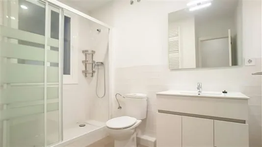 Rooms in Barcelona Eixample - photo 5