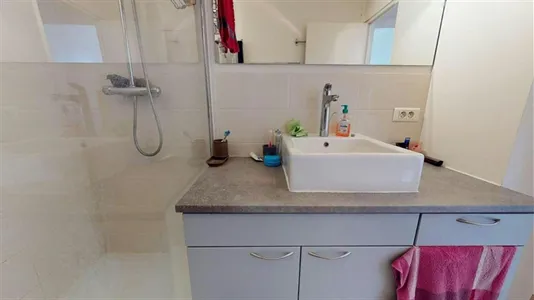 Rooms in Lyon - photo 10