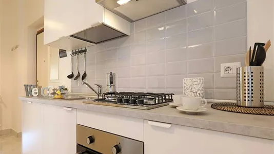 Rooms in Roma Municipio III – Monte Sacro - photo 10