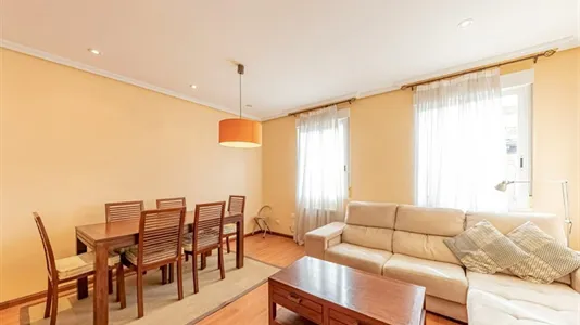 Apartments in Madrid Chamberí - photo 2
