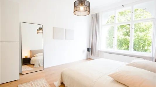 Rooms in Berlin Friedrichshain-Kreuzberg - photo 8