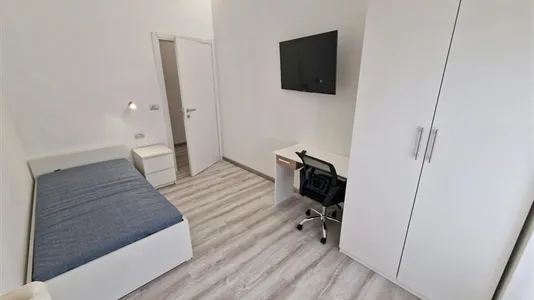 Rooms in Turin - photo 5