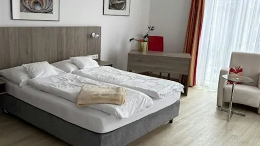 Houses in Munich Bogenhausen - photo 4