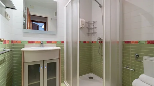 Rooms in Madrid Retiro - photo 9