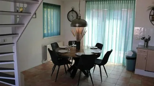 Houses in Uitgeest - photo 2