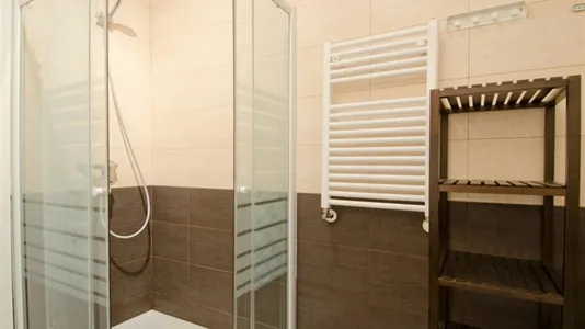 Rooms in Madrid Centro - photo 5