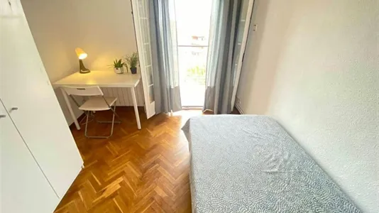 Rooms in Madrid Puente de Vallecas - photo 3