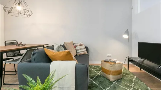 Apartments in Barcelona Ciutat Vella - photo 3