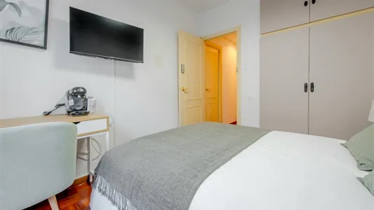 Rooms in Madrid Ciudad Lineal - photo 4