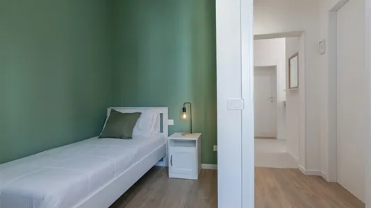 Rooms in Florence - photo 1