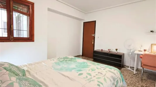 Rooms in Burjassot - photo 4