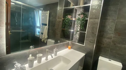 Rooms in Badia del Vallès - photo 8