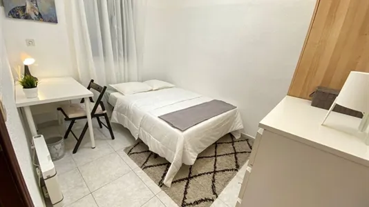 Rooms in Madrid Centro - photo 4