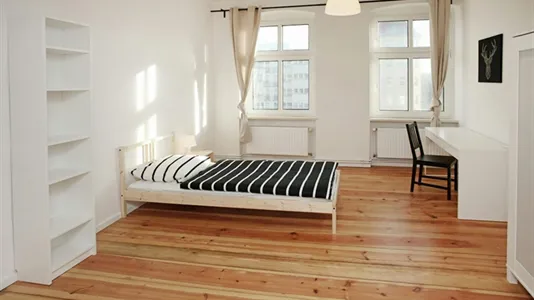 Rooms in Berlin Friedrichshain-Kreuzberg - photo 1