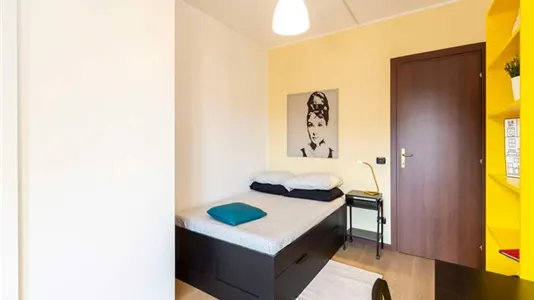 Rooms in Milano Zona 5 - Vigentino, Chiaravalle, Gratosoglio - photo 3