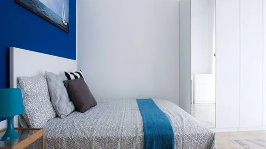 Rooms in Milano Zona 8 - Fiera, Gallaratese, Quarto Oggiaro - photo 2